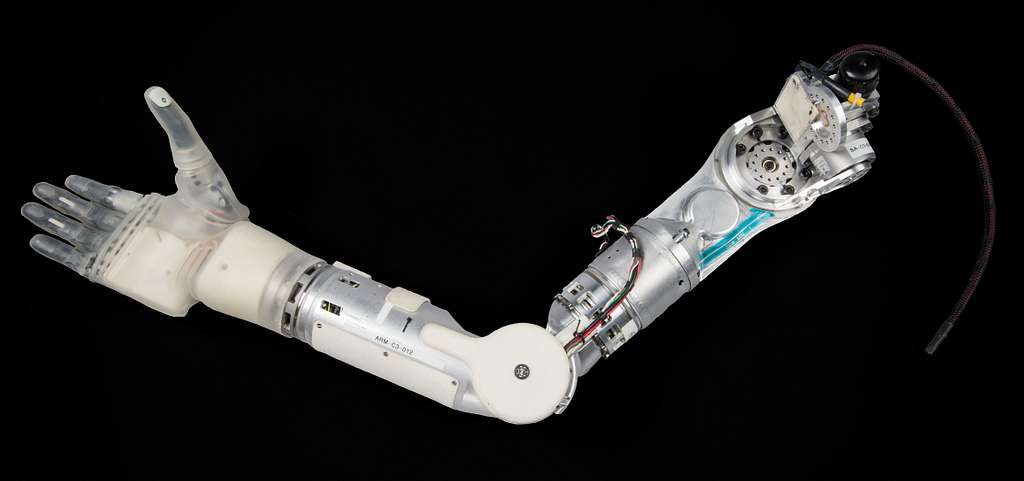 Advances in Prosthetic Materials for Shoulder Replacements