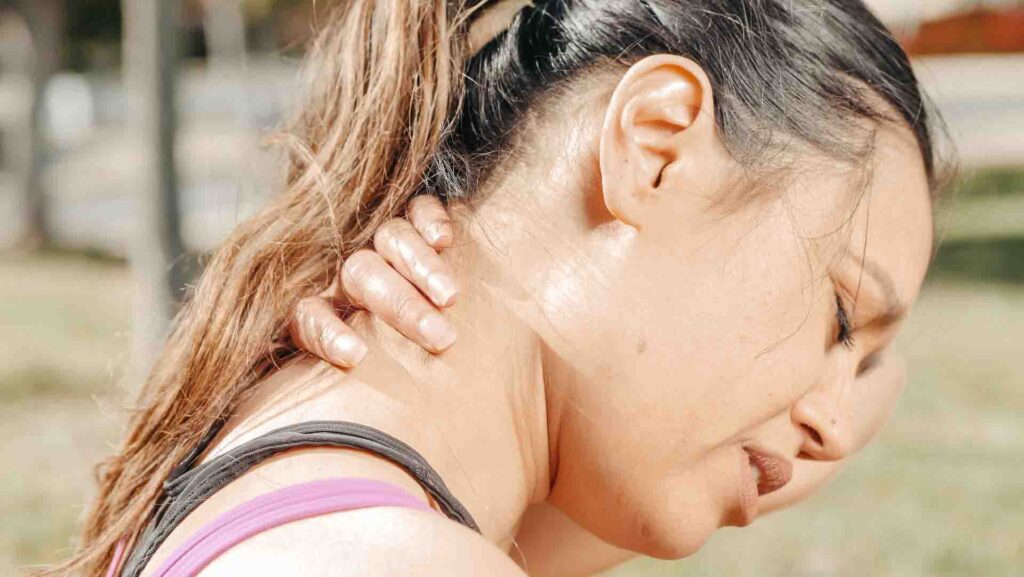 How Stress Contributes to Neck Pain