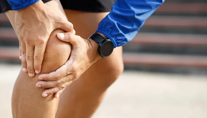 Exercises and Lifestyle Changes to Manage Knee Pain
