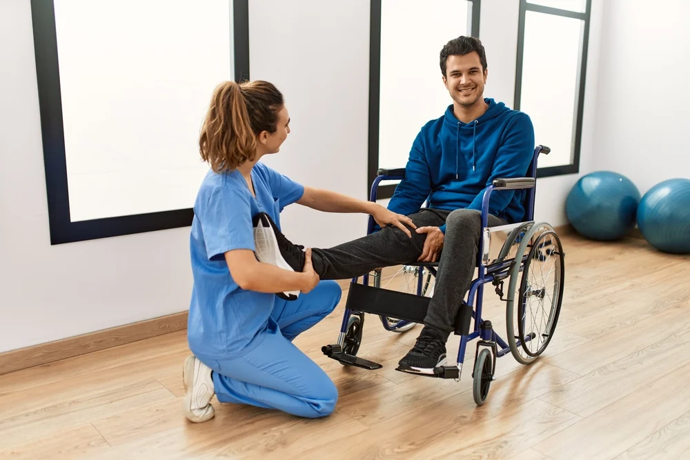 How Orthopedic Walk-In Clinics Minimize Waiting Times for Patients