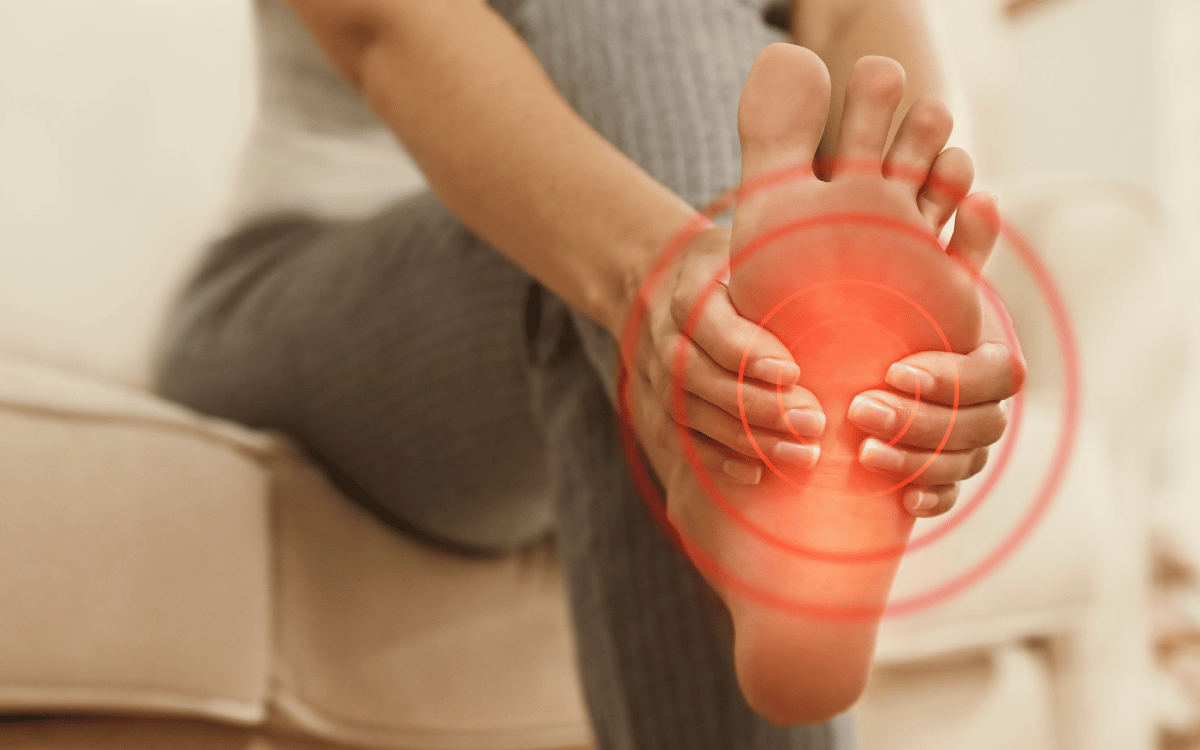 Understanding When to Visit a Podiatrist for Foot Pain