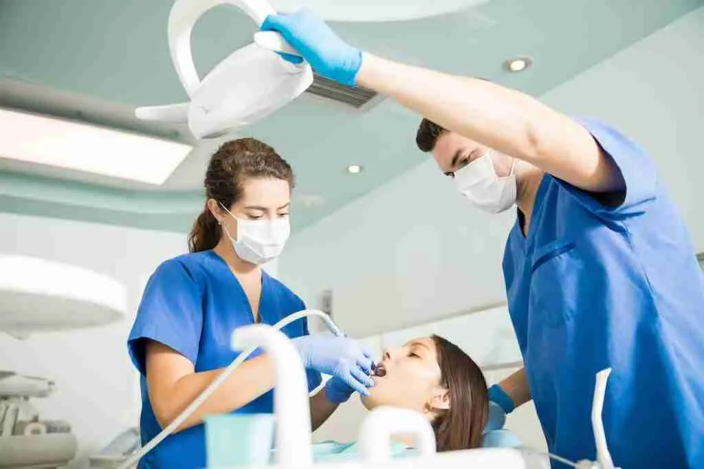 How to Choose the Right Dentist for Your Family