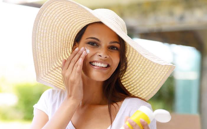 The Benefit of Sunscreen in Skin Cancer Prevention